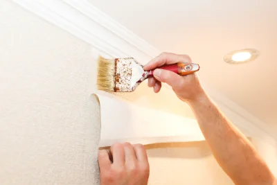 Pose de papier peint à Augerans — revêtements muraux et toiles de verre